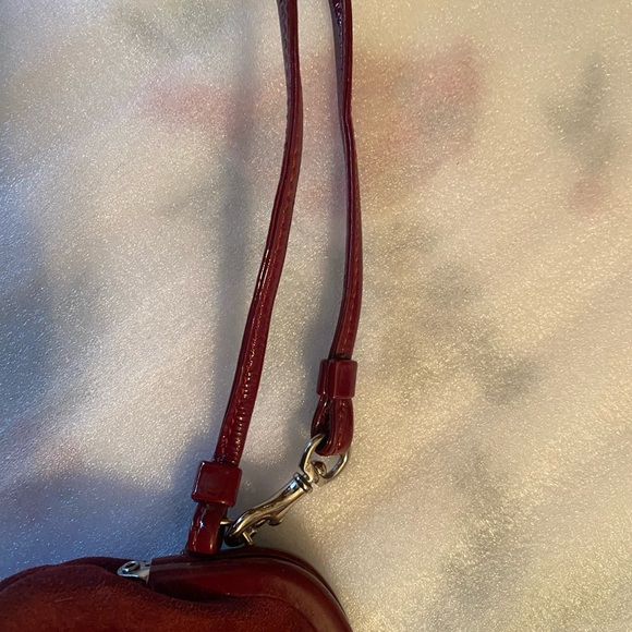 Coach Burgundy Suede Clutch never used - Picture 4 of 7